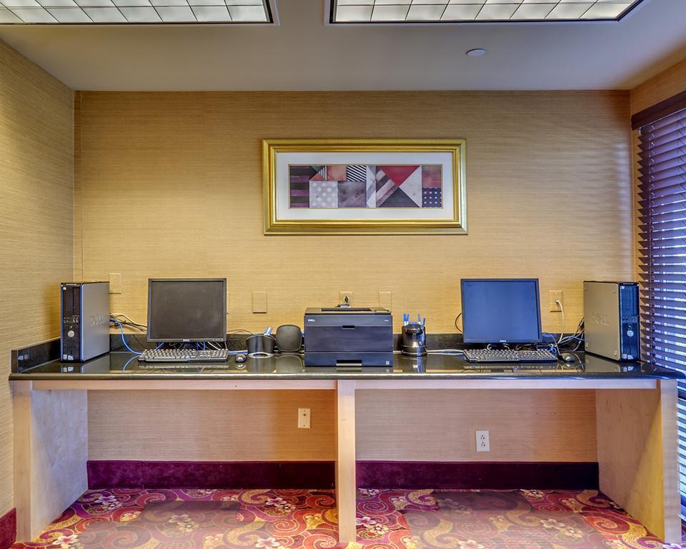Comfort Inn & Suites York Esterno foto